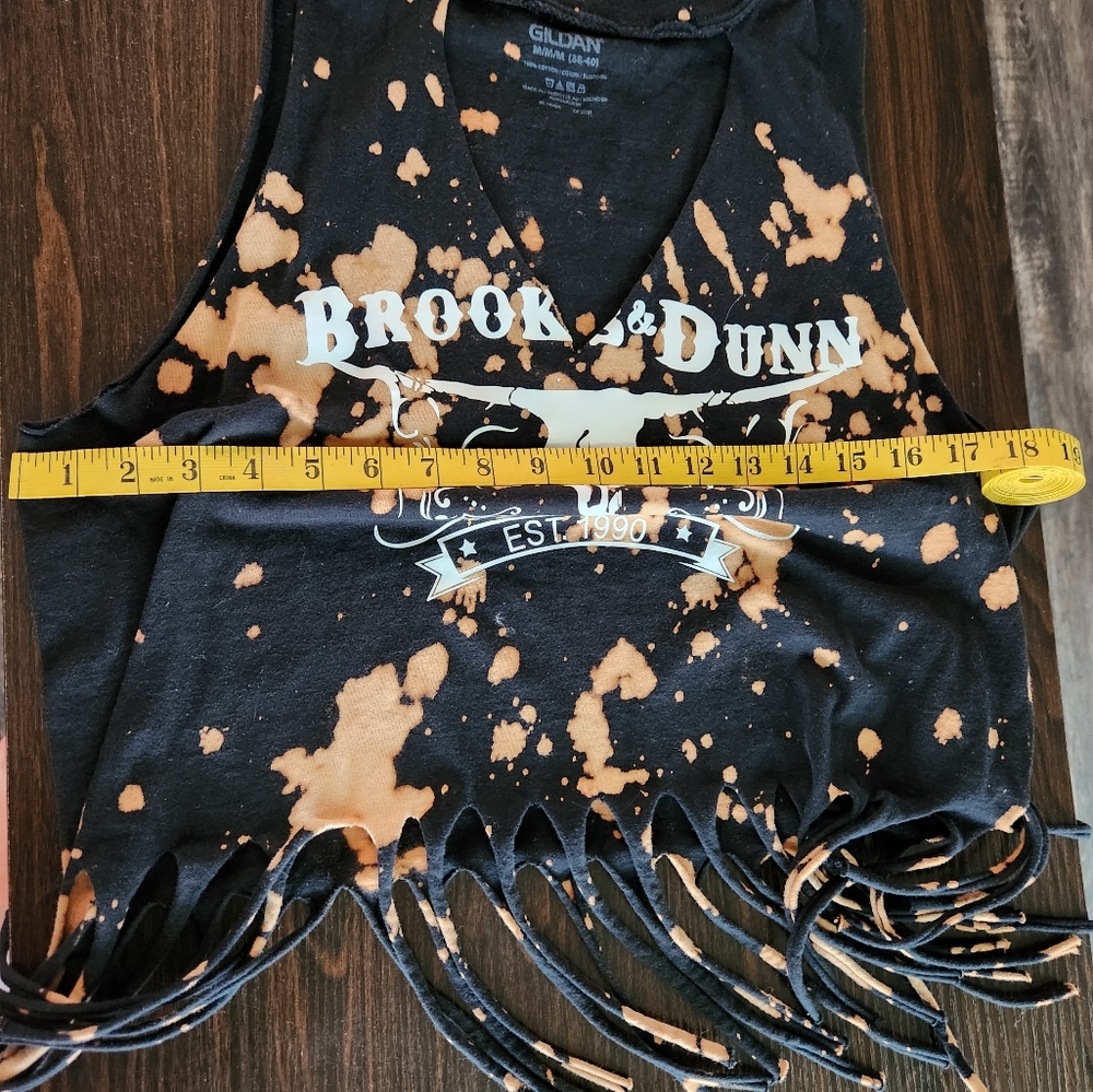 Brooks & Done Tank